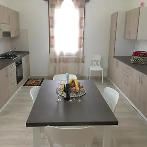  Holiday home Gondola House Italy
